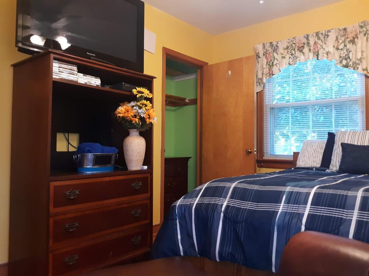 Bed and Breakfast Quiet, Clean House W/ Steel Balls à Richmond Extérieur photo