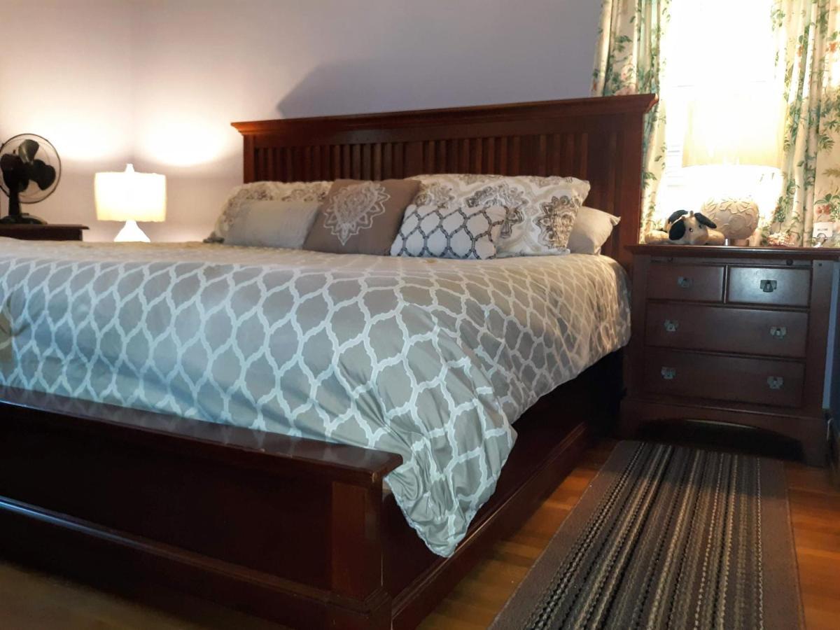 Bed and Breakfast Quiet, Clean House W/ Steel Balls à Richmond Extérieur photo